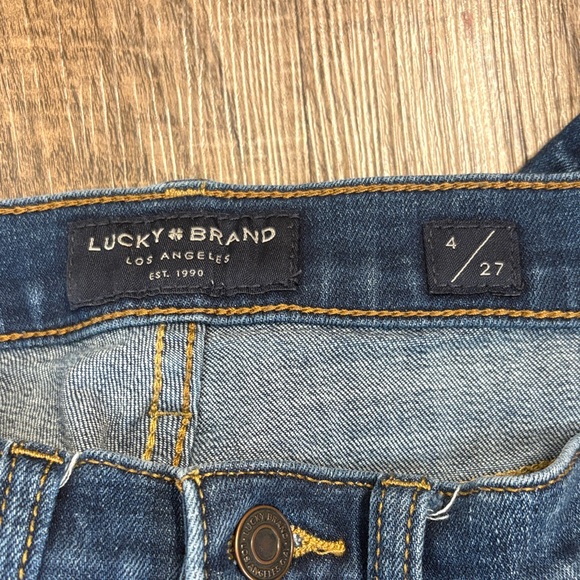 Lucky Brand Women's Medium Mid Rise Crop Ava Jeans Frayed Hem 27 / 4 Jeggings - Picture 2 of 7